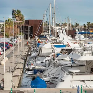Bateau-hôtel Boat Barcelona, Sant Adrià de Besòs